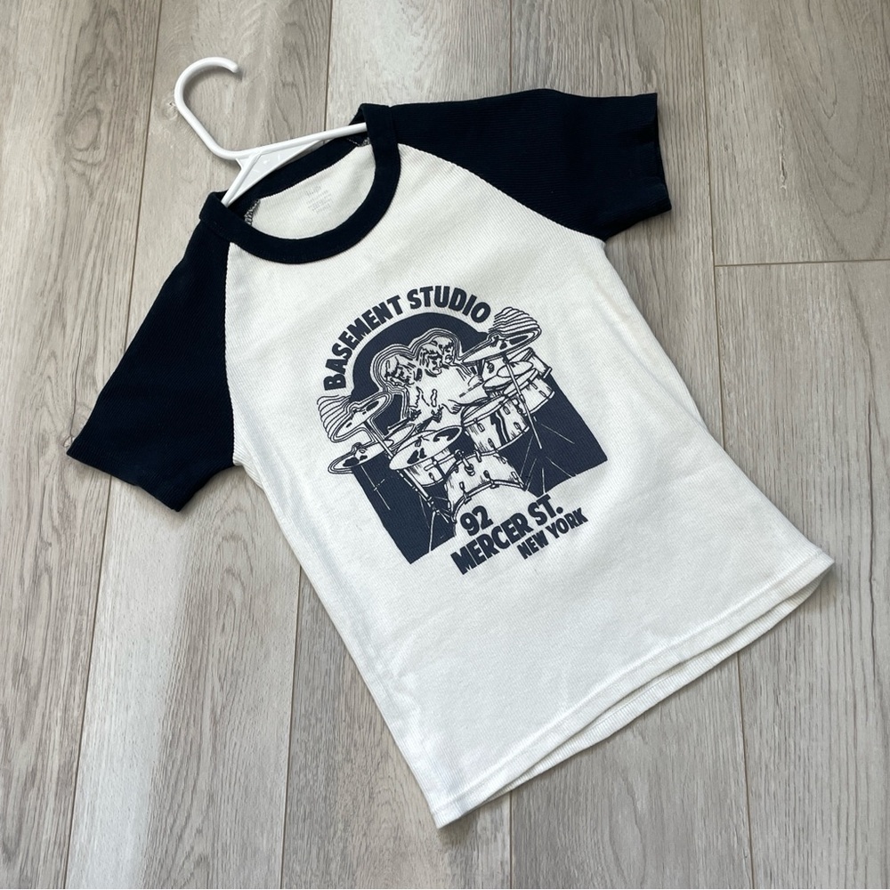 Brandy Melville Tshirt bella basement studio baseball womens White (one size)